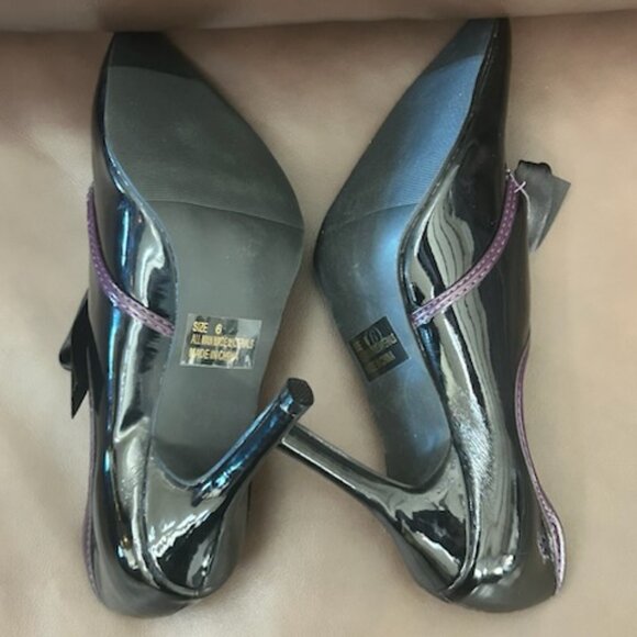 NIB Endora Witch Pumps Pointy Toe Witchy Shoes Victorian Style Shoes - Picture 12 of 16